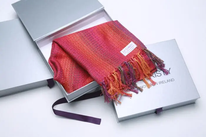 boxed-handwoven-cotton-scarf-valley-of-the-creuse