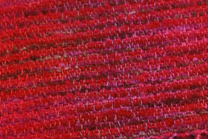 detail-irish-scarf-japanese-bridge-berry-crush