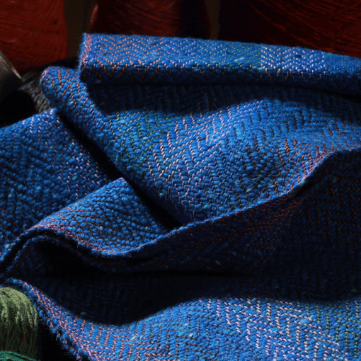 liz-christy-bragan-herringbone-scarf-beleek-blue-closeup