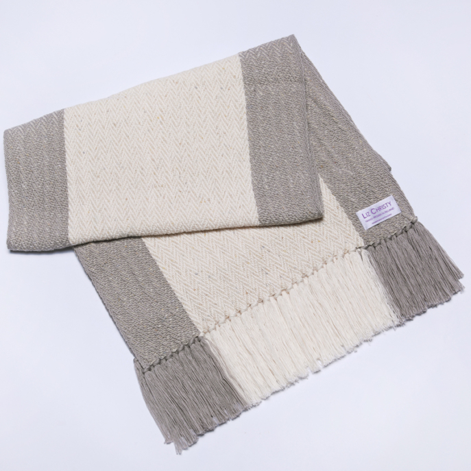 drumlin-wrap-ecru-grey-ecru